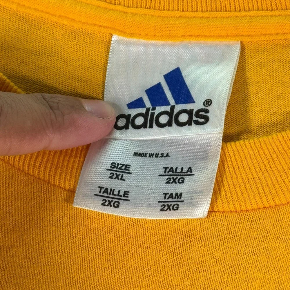 Vintage Adidas‎ Athletic Tradition T-Shirt Mens 2XL Yellow USA Graphic Comfort